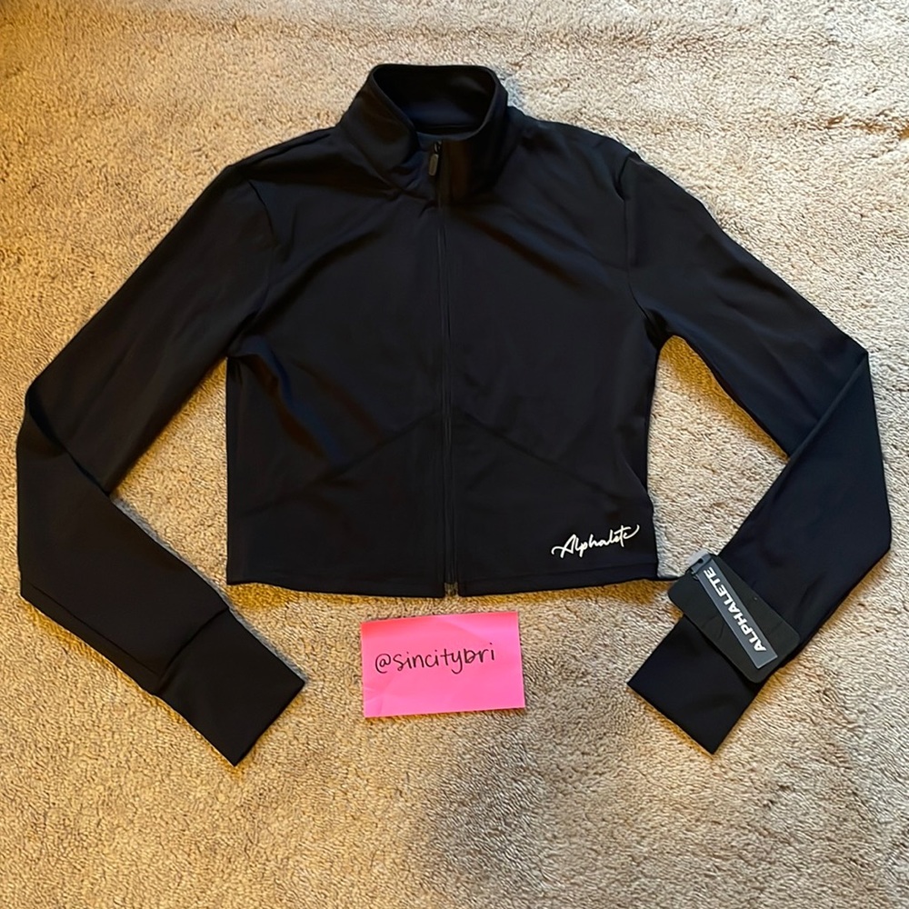 Alphalete Pulse Full Zip Crop Jacket